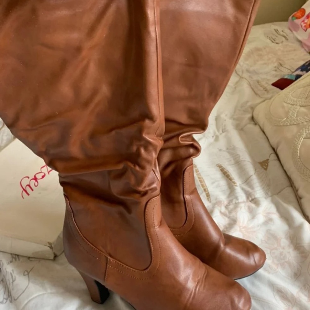 Brown boots